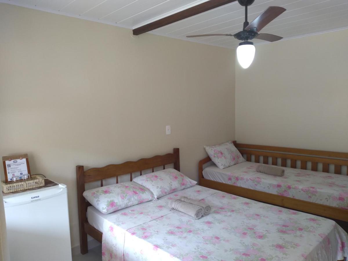 Quarto Triplo com Varanda